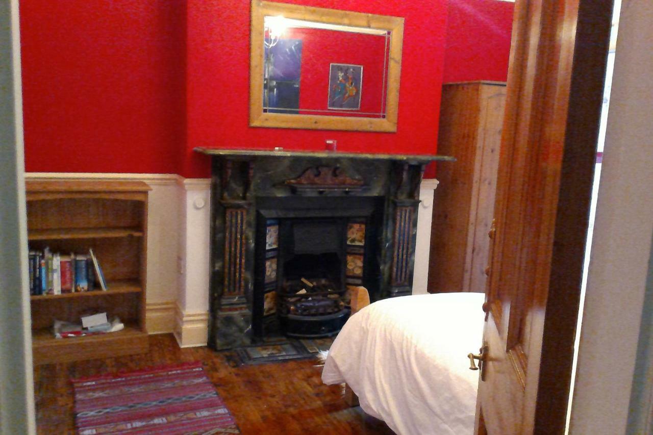 Hôtel Beautiful Victorian House à Cardiff Extérieur photo
