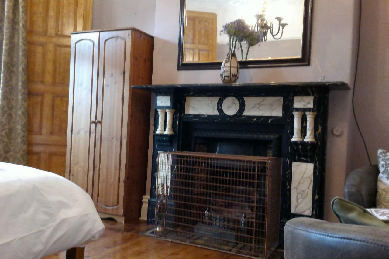 Hôtel Beautiful Victorian House à Cardiff Extérieur photo